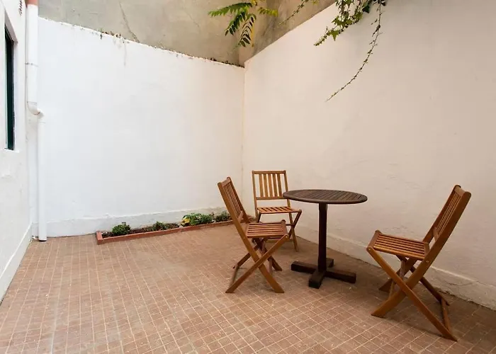 Charm @ The Very Heart Of Lisboa