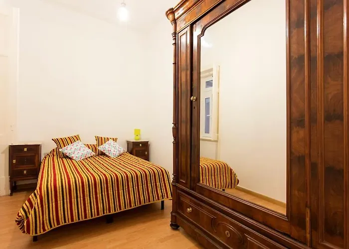 Διαμέρισμα Charm @ The Very Heart Of *